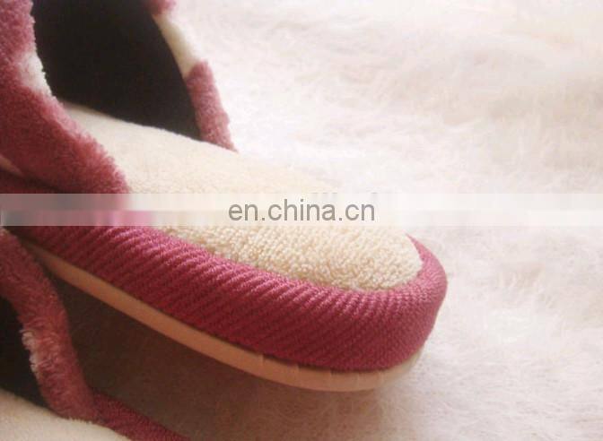 Latest Style Promotional OEM Cheap And Comfortable Indoor Slippers