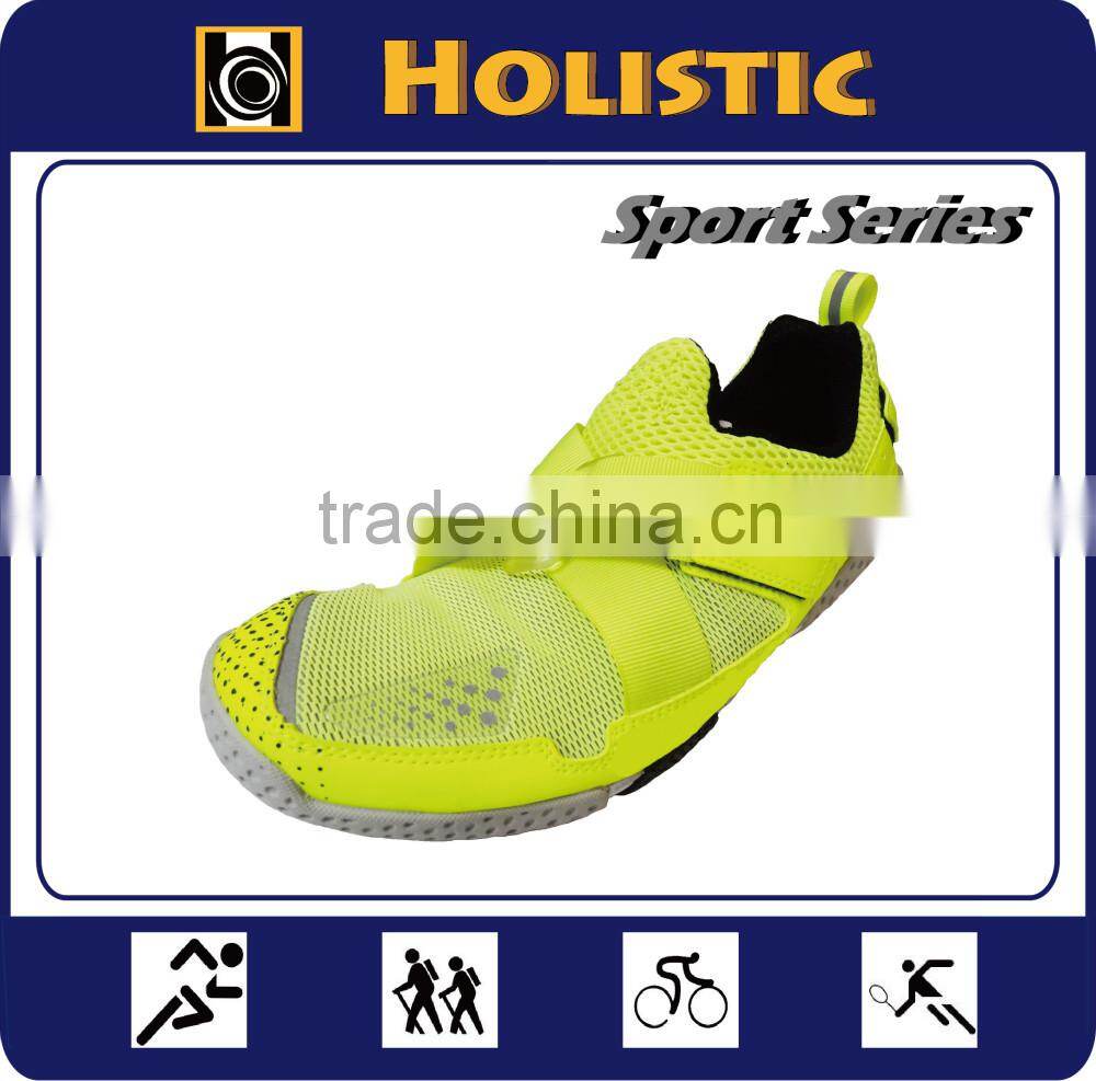 2015 New Design Fashion Flexible No Lace Running Shoe