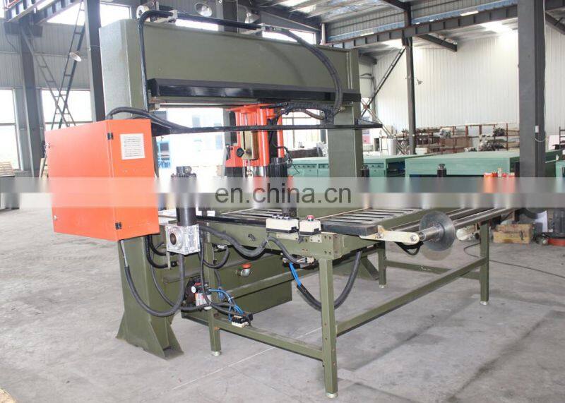 Automatic Hydraulic Cutting Machine for insole board