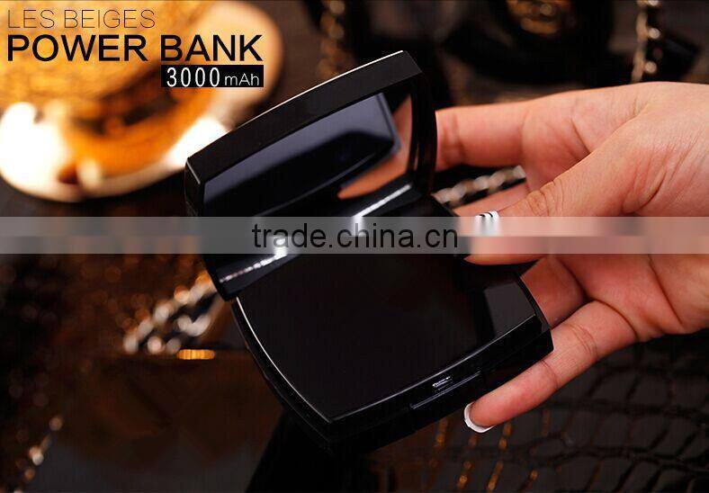 2016 fashion 3000mah Channel power bank mirror travel charger