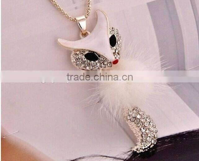 2014 fashion fox long necklace for sweater