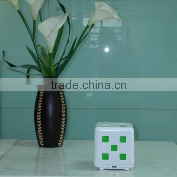 Desktop Public Mobile Phone Charging Station