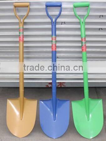 Wood handle with socket fitting round mouth shovel