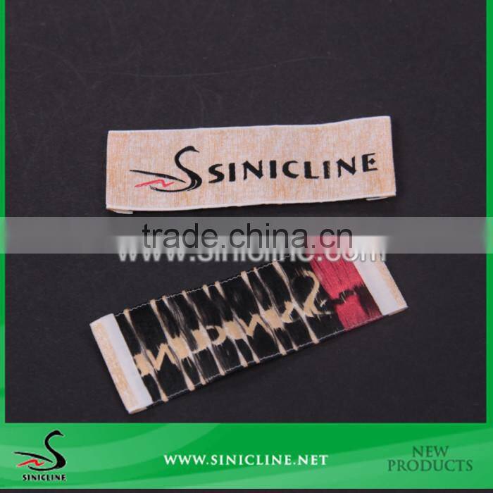 Sinicline custom made woven branding label with both ends folded