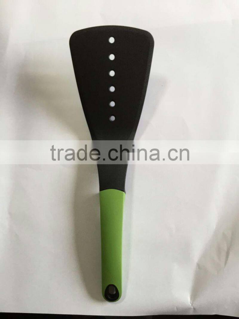 2015 popular sale 6 pcs set nylon kitchen utensils non-stick set with high quality food garde