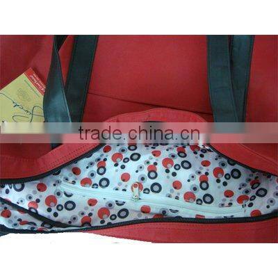 The tote red shopping hand bag for women