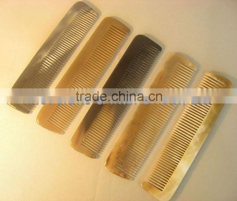 Man horn comb