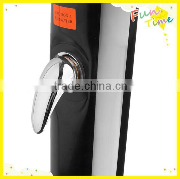 Hot cold Outdoor Shower Curved Swimming Pool Solar Shower (P2602)