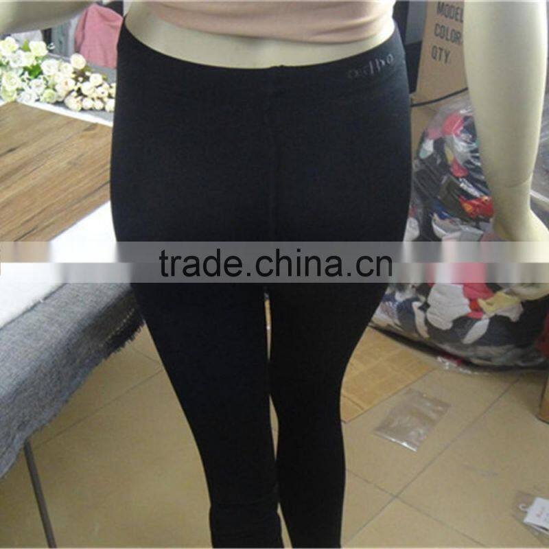 Hot light Seamless Knit sexy women underwear bodybuilding shorts custom factory