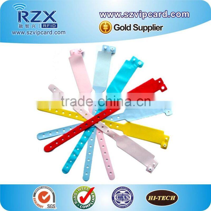 custom 840-960MHZ uhf silicon rfid wristband with 2-10 cm reading range