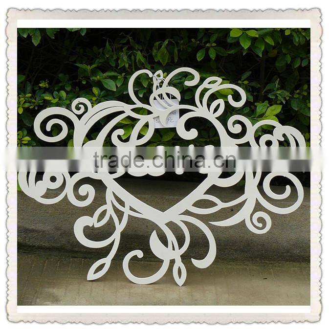 Handmade Heart Shape Antique Hanging Wrought Iron Wall Art Decor