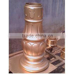 European decorative cast iron garden lamp post