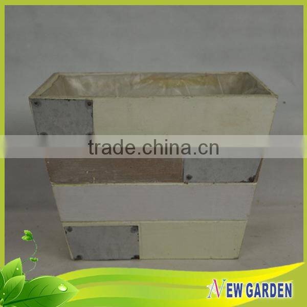 Advanced materials unique sturdy handmade wooden wall basket