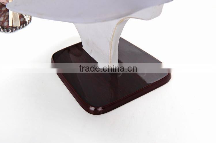 Wholesale jewelry display neck stand leather 18cm tall