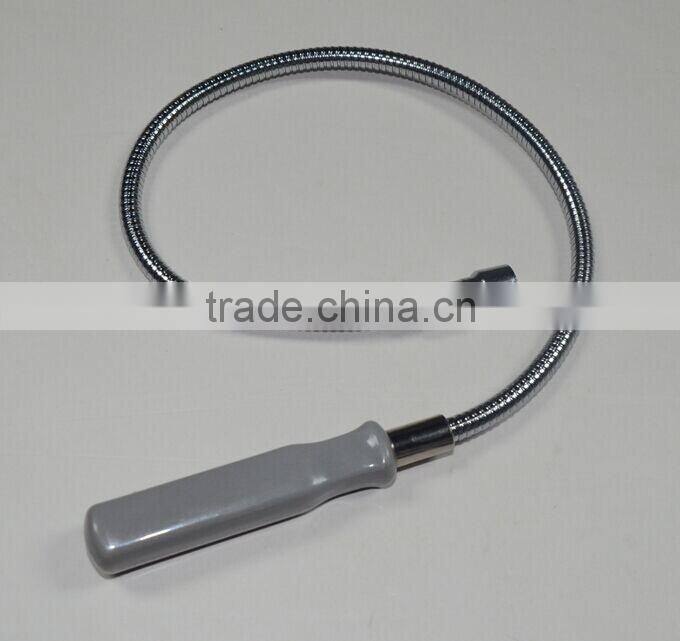 Flexible magnetic pick up tool