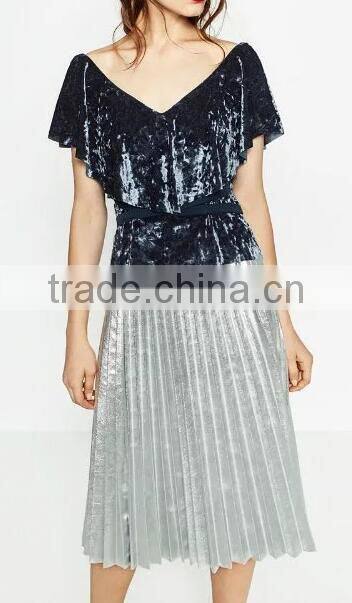 Runwaylover EY2382B Sexy Deep V-Neck 2017 Ladies Falbala Crop Tops