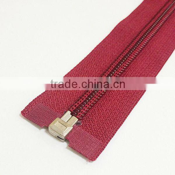 Zipper manufacturer provide all kinds of zippers and sliders
