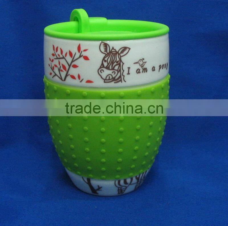 2012 newest porcelain coffee mug with silicon lid and bottom BY-SB2