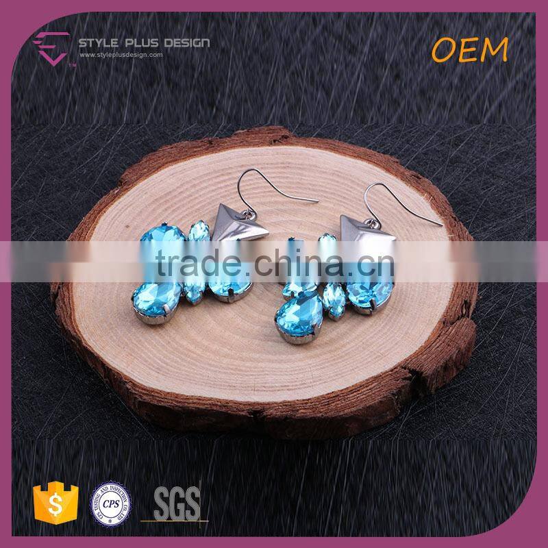 E75317K01 STYLE PLUS shining bule crystal stone earrings for women from mid-night city collection series