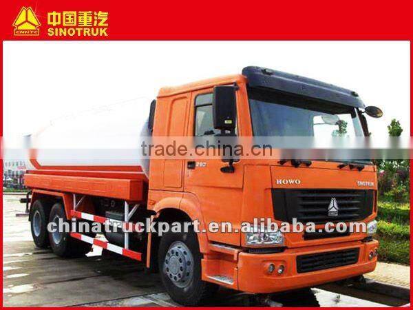SINOTRUK HOWO OIL TANK TRUCK