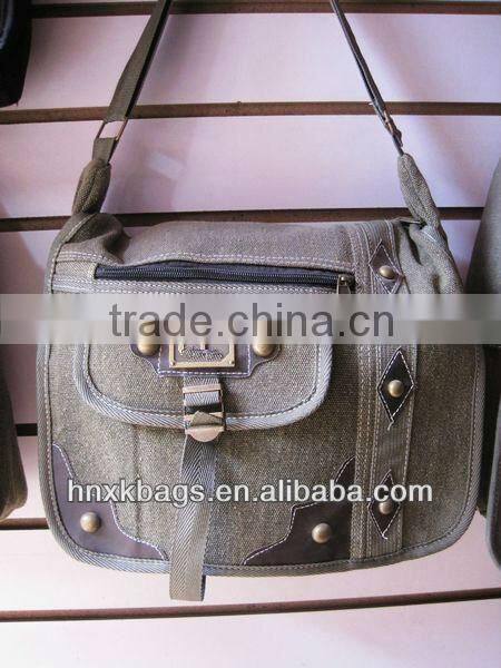 teen shoulder bag with adjustable strap