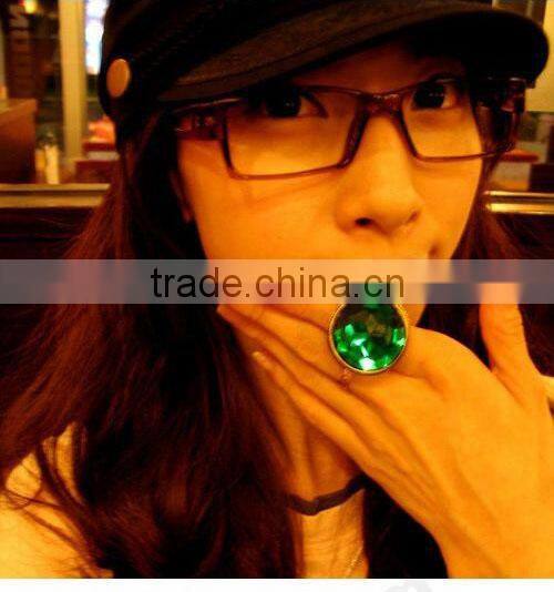 Green Big Round Gemstone Cutting Flower Vintage Ring Jewelry For Women