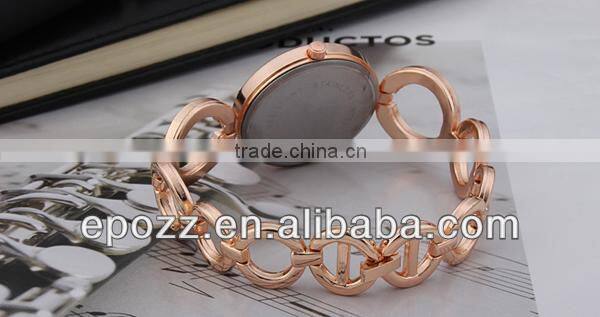 OEM customized Womens Bracelet Quartz Cheap Gold Watches