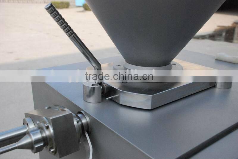Vacuum Sausage Filler/Filling Machine 390 Kg CE Certification