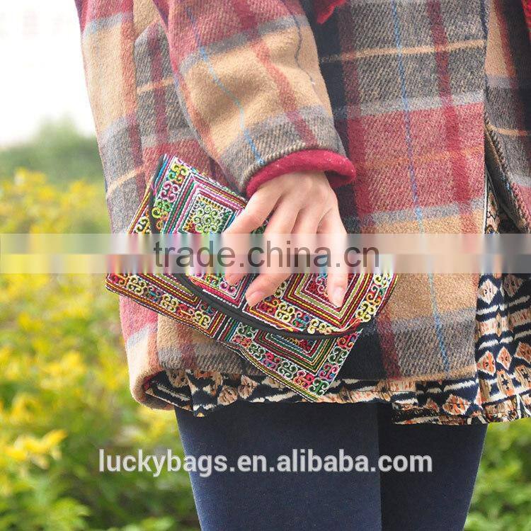 2015 Top quality women embroidery handbags ladies evening bags