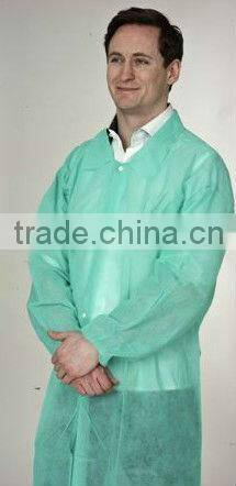 white non-woven disposable gown with pocket