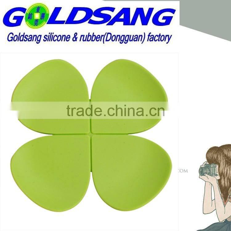 Hot selling Custominzed fllower shape heat resistant silicone cup mat