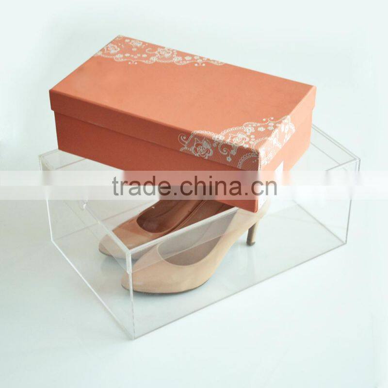 clear acrylic box/display case