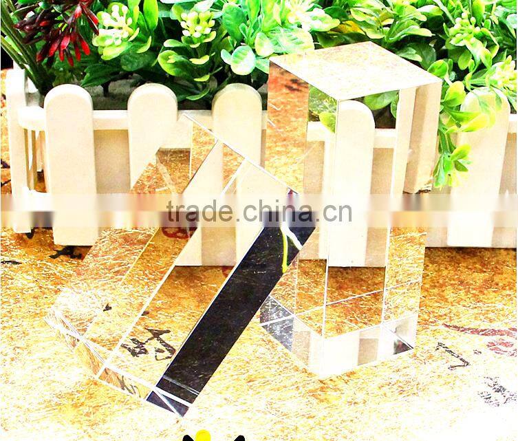 2016 Newest inner 3d laser crystal cube with led base