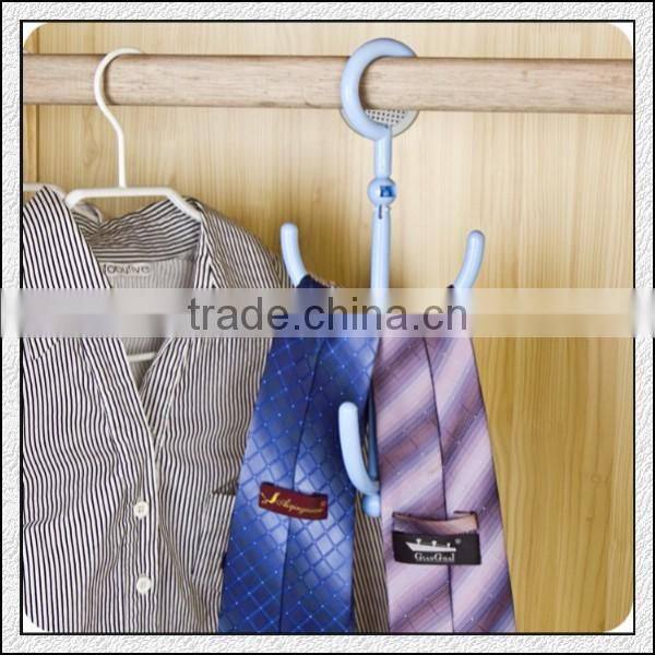 Wholesale factory price new design two layer plastic hanger for wholesale made in China factory