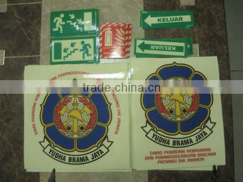 Fire resistance/inflammability luminous film/vinyl