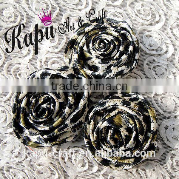 Latest ribbon flowers