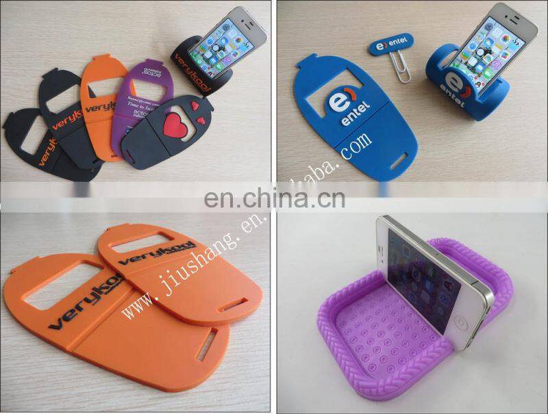 Anti slip custom logo PU sticky pad for mobile