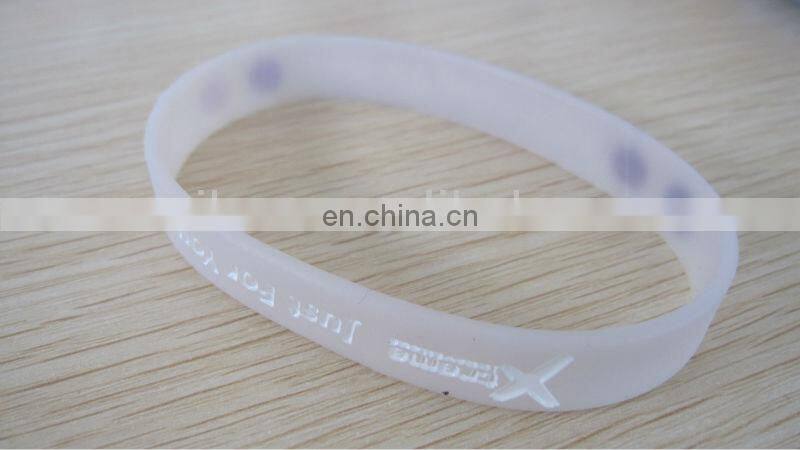 UV silicone bracelet wholesale /color changing silicone wristbands