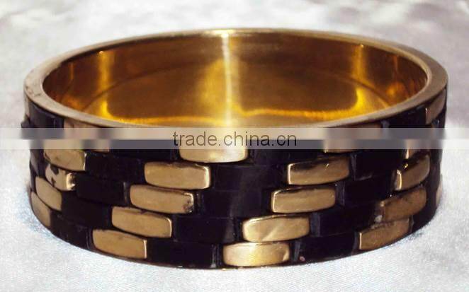 Turquoise Color Bone Chips Brass Bangle, Women Metal Bangle 11834