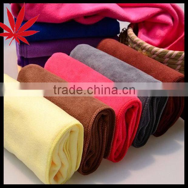 microfiber towel for car cleaning