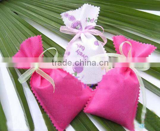 diamond metal folding bag holder