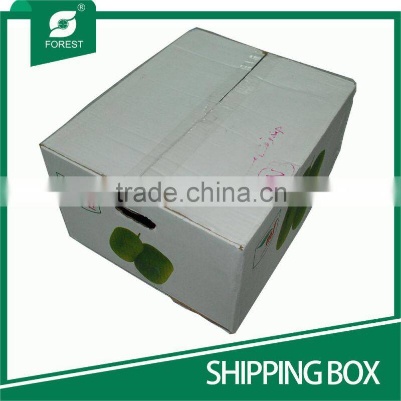 WHITE CORRUGATED SHIPPING BOX FOR MOVING FRESH VEGETABLES