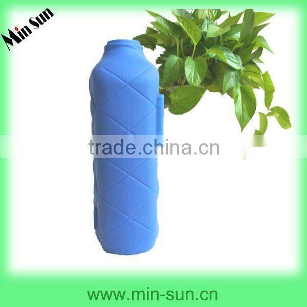 ROHS Insulated Non-slip Eco-friendly Silicone Bottle Cover