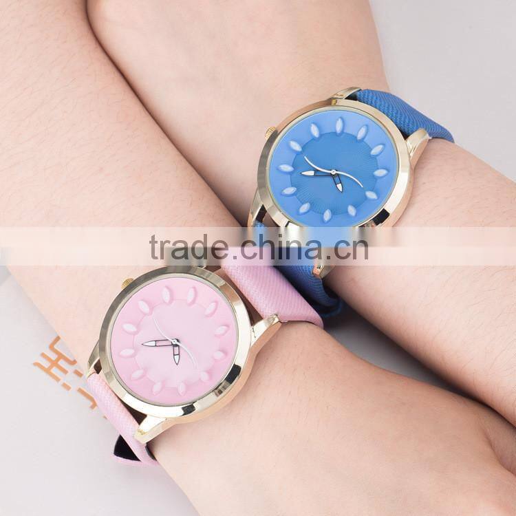 analog display her and his lover watches