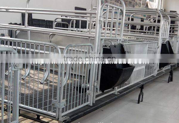 New design farrowing crates