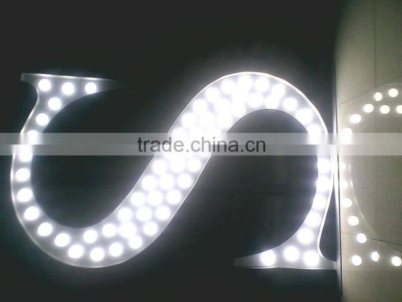 Silver/white 9W E27 led bulb light