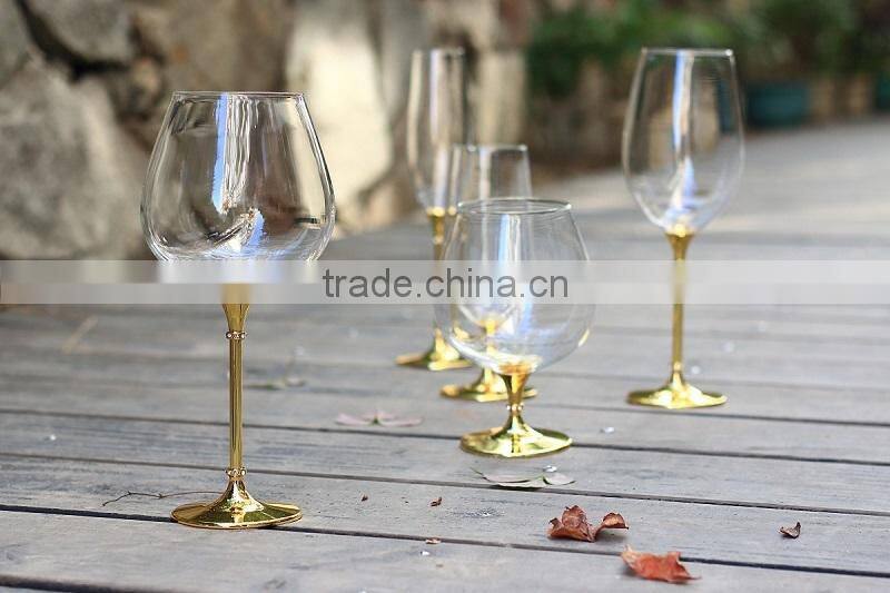2015 new design clear crystal 680ml brandy glass with imitation gold stem