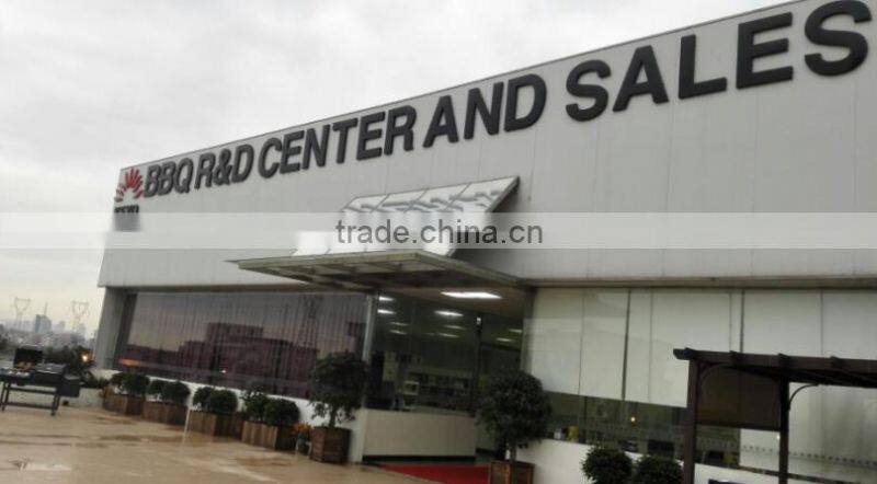 Charcoal grill with side table