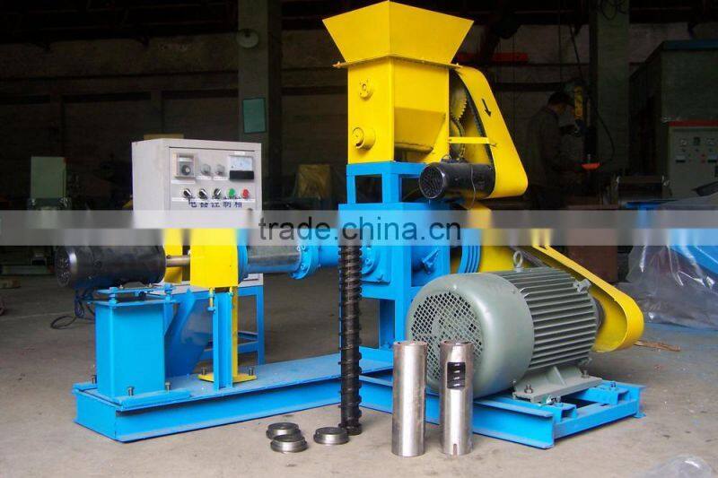 Hot selling tilapia fish feed pellet machine for sale