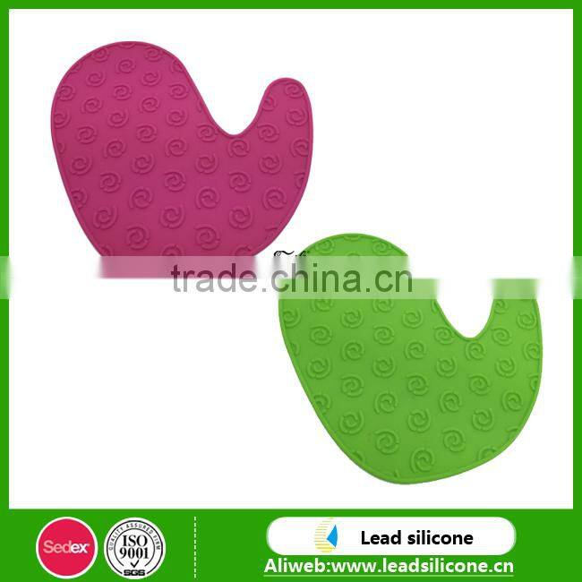 Eco-friendly custom Palm shape heat resistant anti-slide silicone cup coaster / silicone cup mat